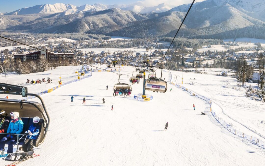 Polana Szymoszkowa – stacja narciarska w centrum Zakopanego. Czy warto siÄ™ wybraÄ‡?